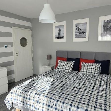 Apartament Formoza กดิเนีย ภายนอก รูปภาพ