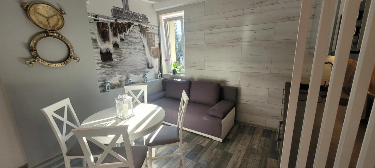 Apartament Formoza กดิเนีย ภายนอก รูปภาพ