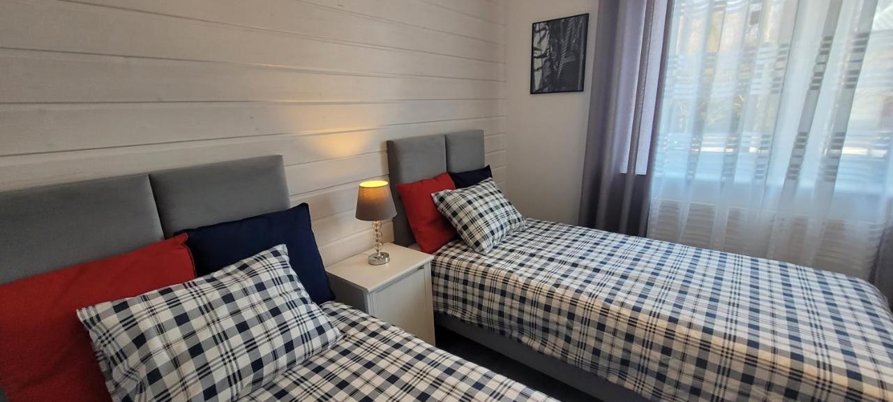 Apartament Formoza กดิเนีย ภายนอก รูปภาพ